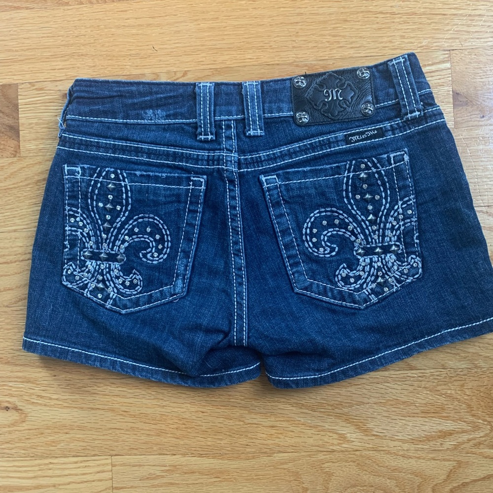 Miss Me shorts size 28
